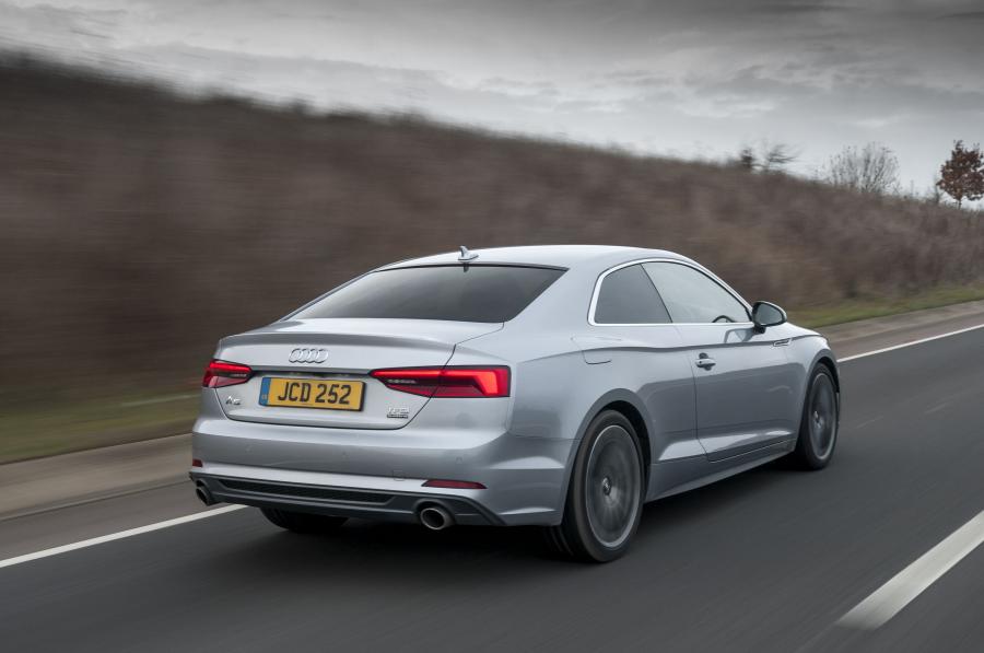  Audi A5 Coupe 2.0 TFSI Quattro S-Line 2016 года  (UK) (фото 13 из 29)